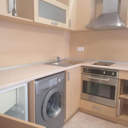 Spacious Fully Furnished Studio In Kavarna Apart Hotel Екстериор снимка