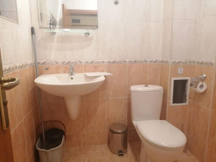 Spacious Fully Furnished Studio In Kavarna Apart Hotel Екстериор снимка